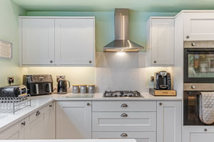 Photo 15- click for photo gallery